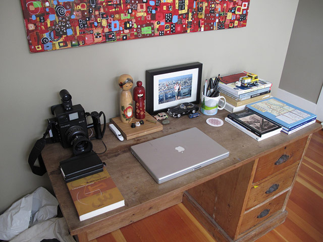 FlcikrDesk gallery 010711: My workspace Flickr group