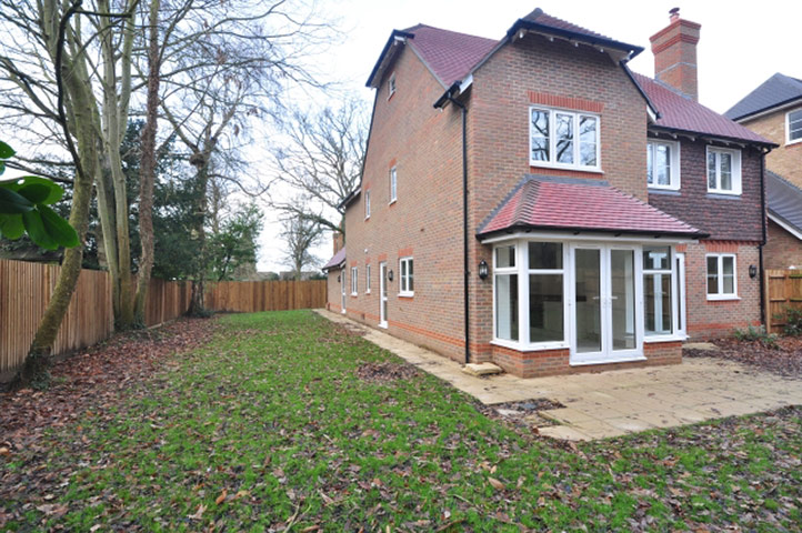 Old and new: New build loose maidstone kent