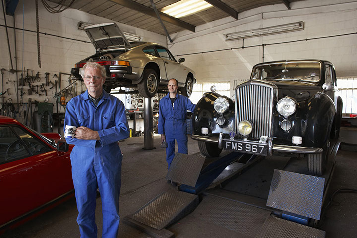 Freelancers#3: David and Leigh Oxby – car mechanics