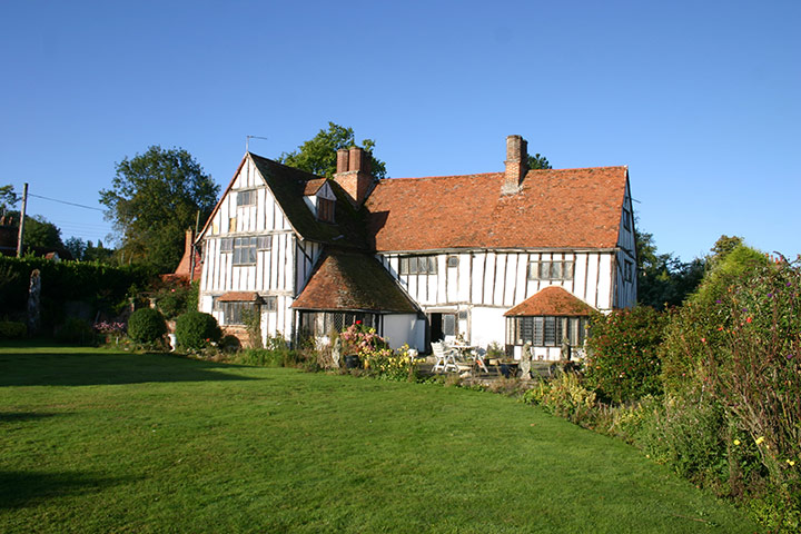 Snooping 270811: Property in Dedham, Essex 