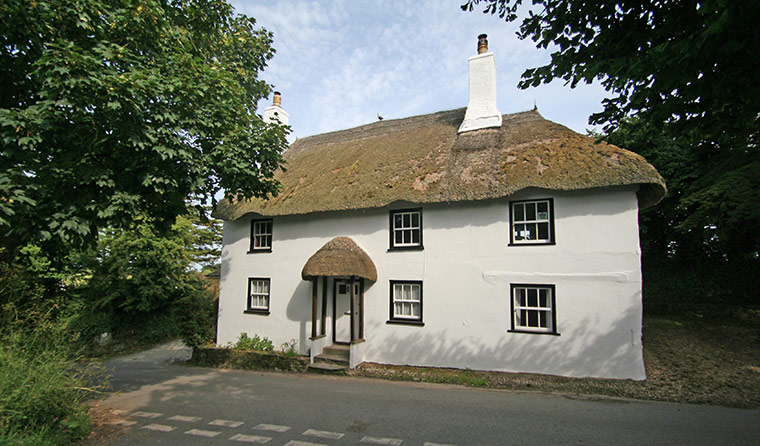 Snooping 240911: Snooping around in Kingston, Devon