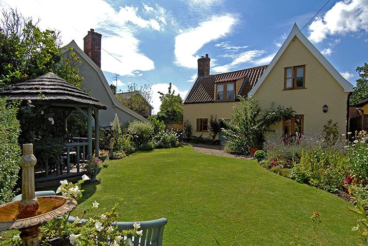 Snooping around 101112: Snooping around in Wetherden, Suffolk