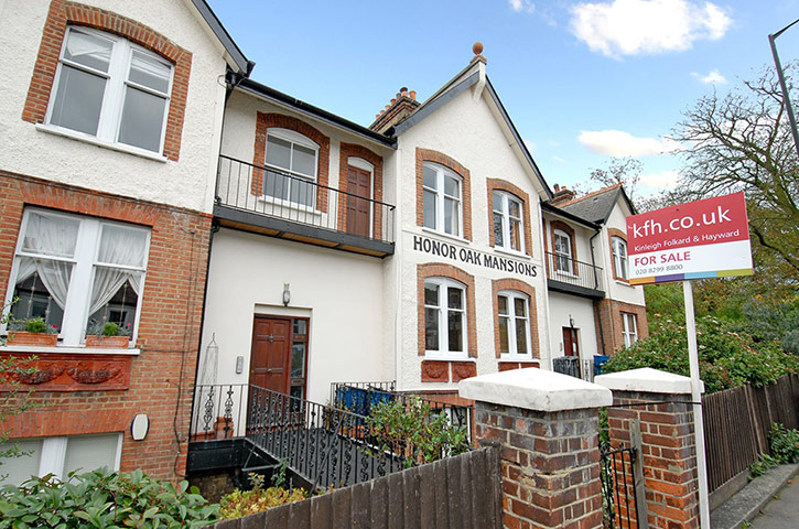 Snooping 180212: Snooping around in London SE22