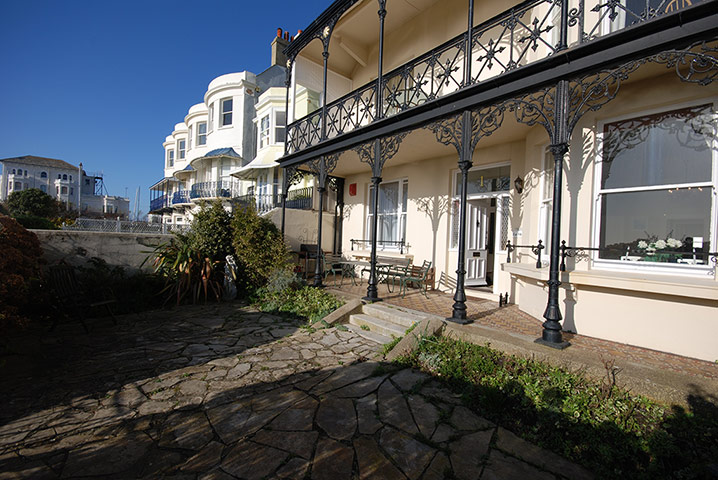 Trading up, trading down: Trading Down in Bognor Regis, West Sussex