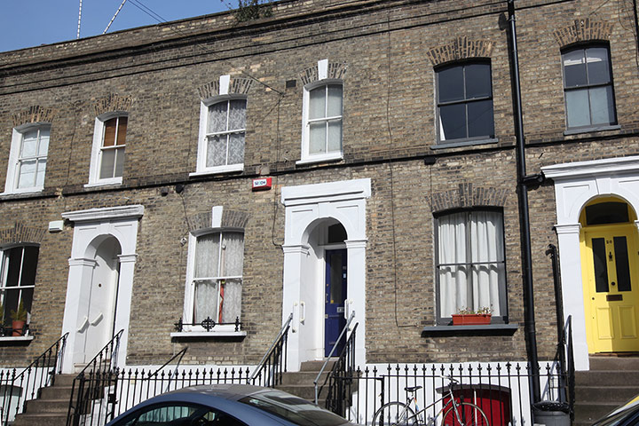 Snooping 280412: Snooping around in London, SE17