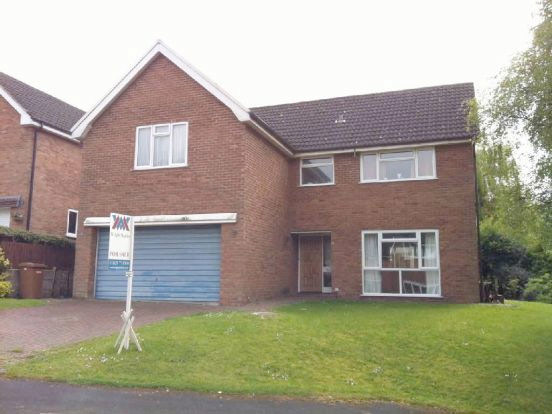 Jubilee gallery: Jubilee Cheshire house