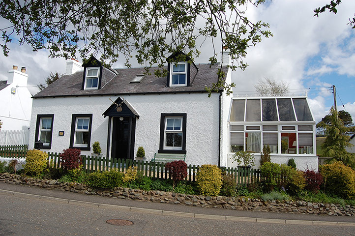 Snooping 160612: Snooping around in Barr, South Ayrshire