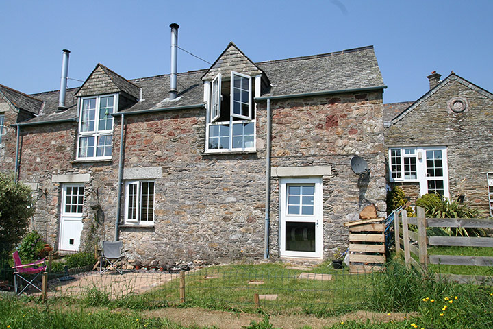 Snooping 300612: Snooping around in Modbury, Devon