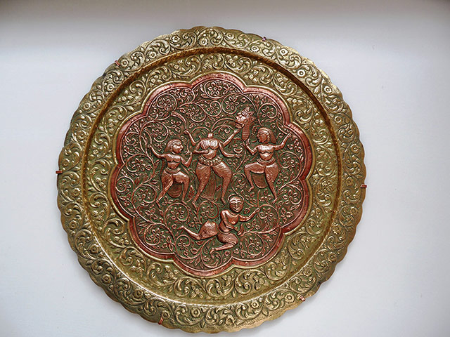 Antiques slideshow: A tray depicting Chhinnamasta