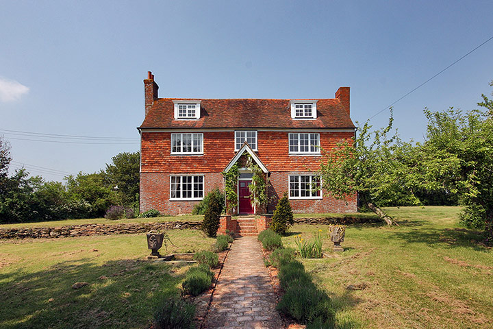 Snooping 04/01/13: Period property in Tenterden, Kent