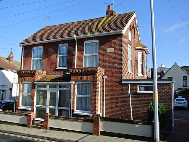 Snooping 061213: Snooping around in Walton-on-the-Naze, Essex