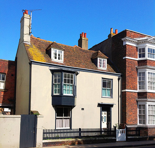 Trading up, trading down: Trading up, Deal