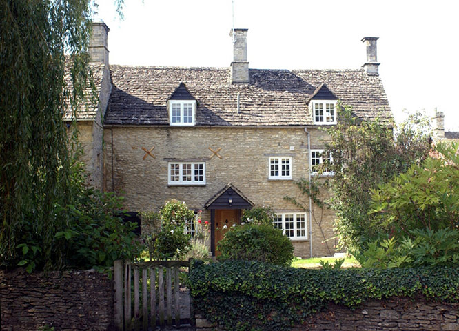 Snooping 160213: Snooping around in Langford, Gloucestershire