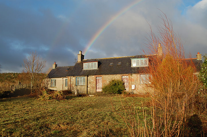 Snooping 230213: Snooping around in Westerton, Kincardineshire