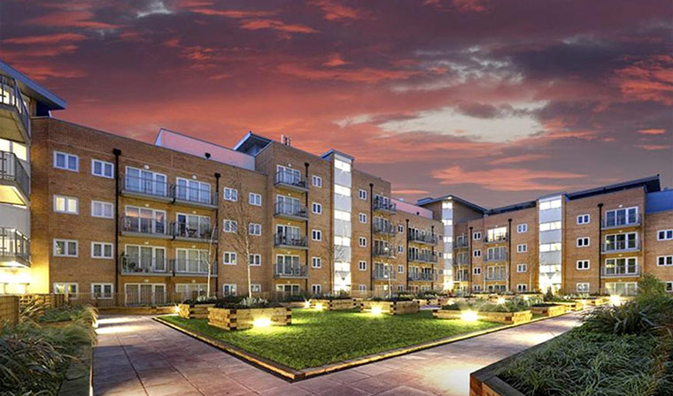 Trading up, down: Trading down: London