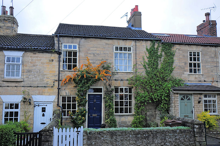 Snooping 260413: Snooping around in Clifford, West Yorkshire