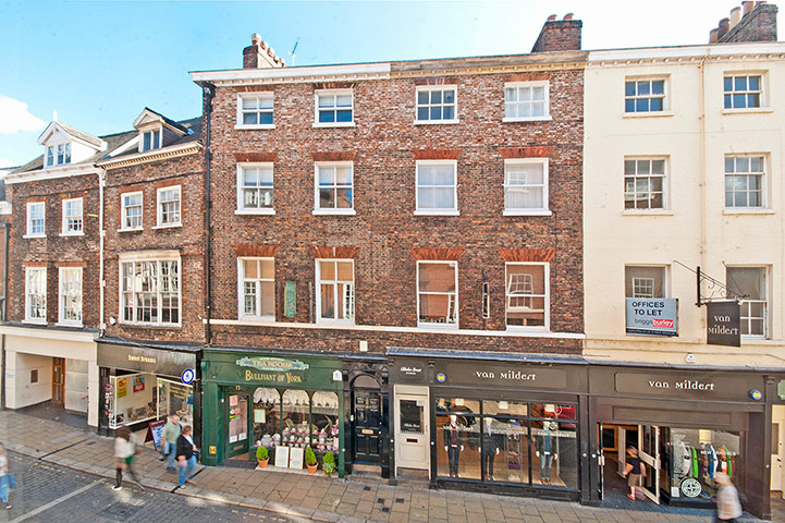 Snooping 120713: Snooping around in York