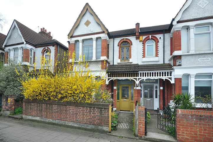 Snooping 120713: Snooping around in Chiswick, London