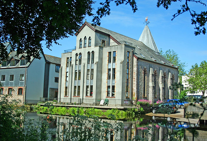 Snooping 300813: Snooping around in Totnes, Devon