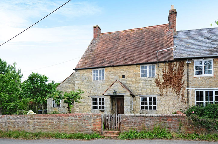 Snooping 300813: Snooping around in Towcester, Northamptonshire