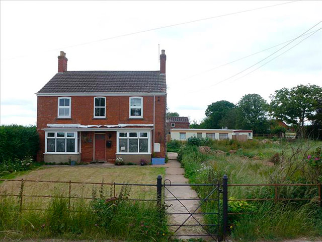 snooping 130913: Lincolnshire wreck