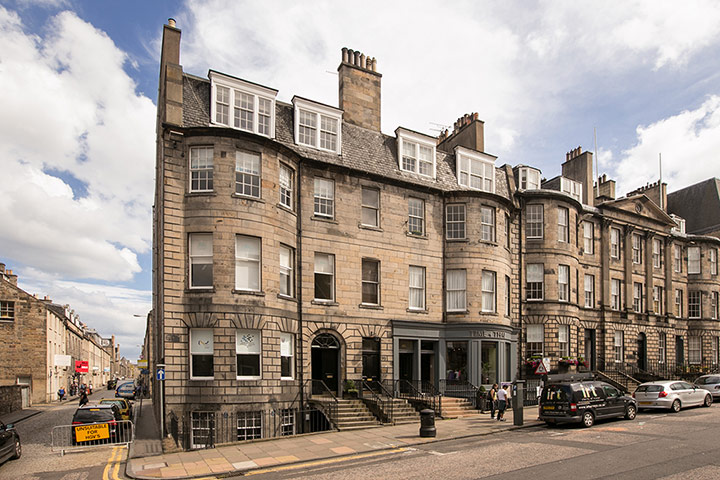 Property divide: Three-bedroom period flat in Edinburgh