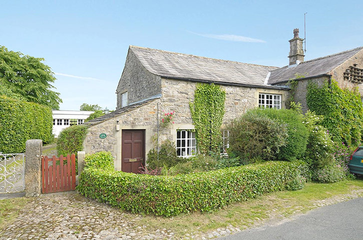 Snooping 240113: Snooping around in Airton