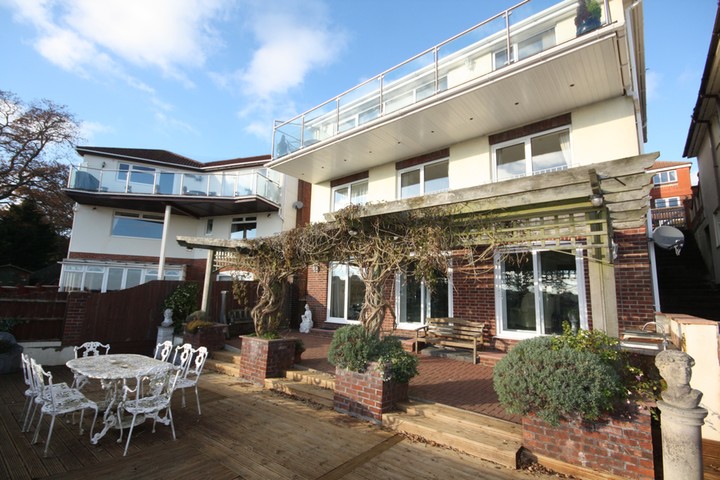 Snooping 220214: Snooping around in Paignton