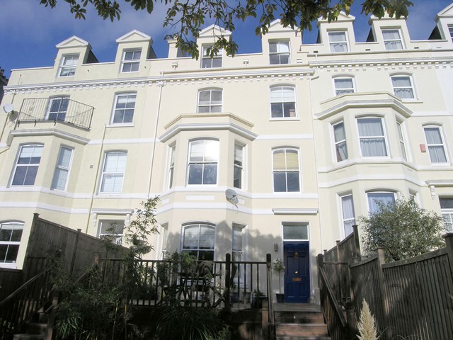 snooping040414: Plymouth, Devon