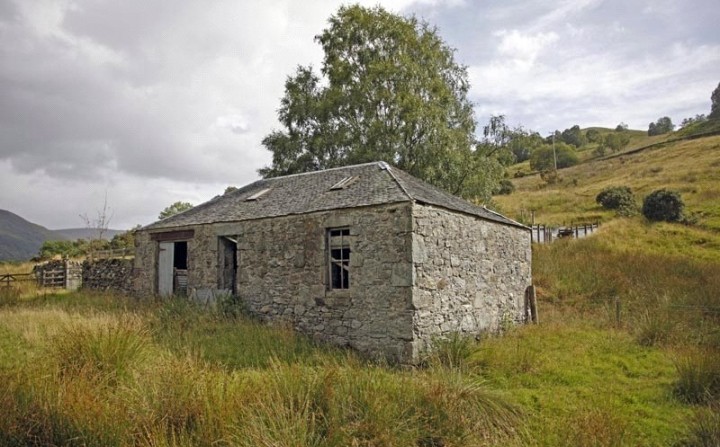 snooping020514: Wreck of the week: Tarbert, Loch Lomond