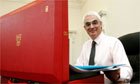 Alistair Darling with the budget briefcase