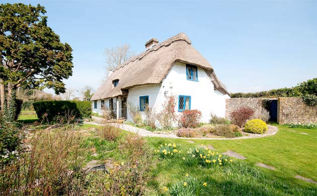 Snooping around: Snooping around in Denmead, Hampshire