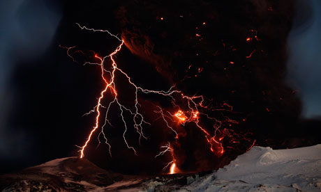 iceland volcano lightning pictures. volcano iceland flights