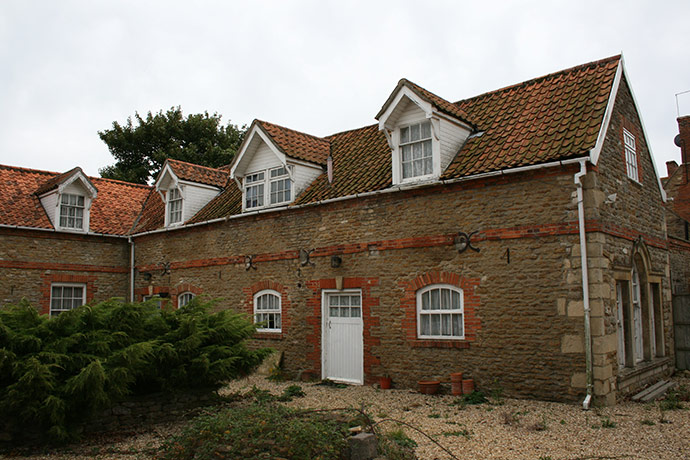 snooping around: snooping around wreck