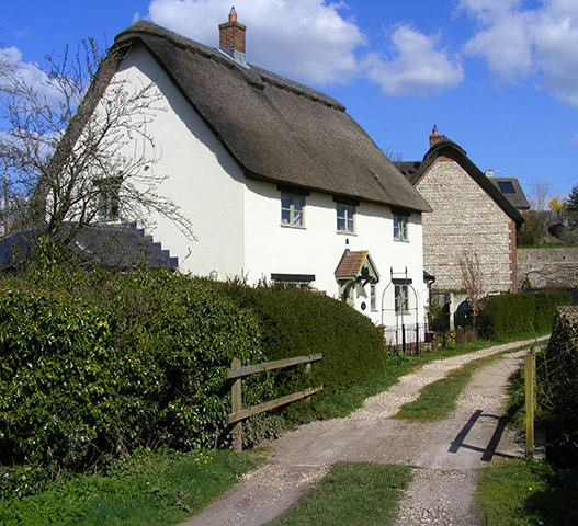 Snooping 310710: Snooping around in Cheselbourne, Dorset