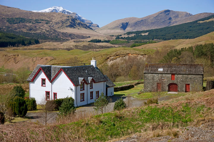 snooping around perthshire