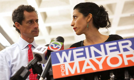 New York mayoral candidate Anthony Weiner and his wife