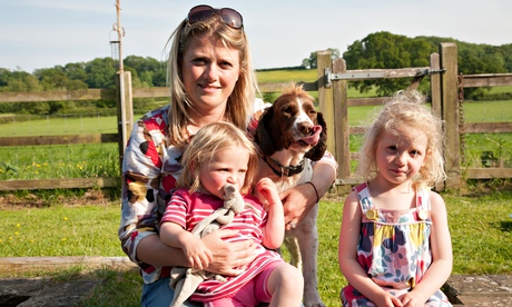 helen pudsey-dawson and children