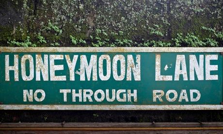 Honeymoon Lane sign