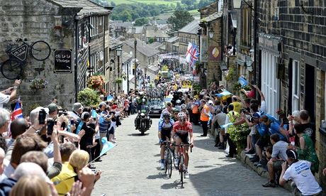 Cyclists in the Tour de France ride through Yorkshire