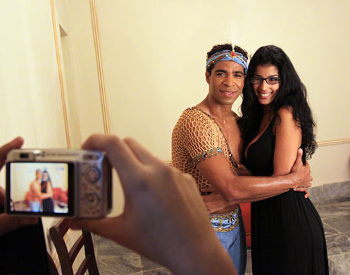 Carlos Acosta cuba: Roya Ballet of London performs in Cuba