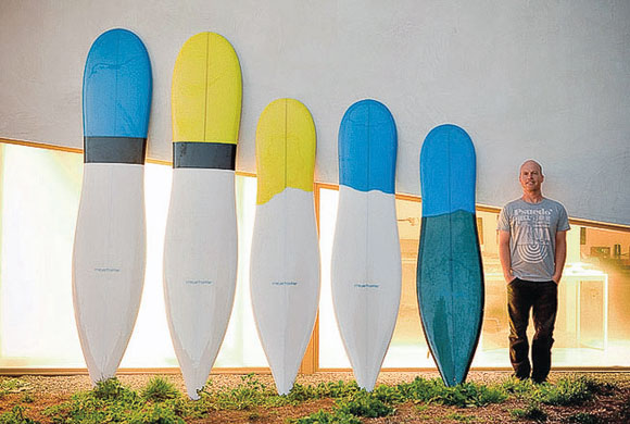 Sport Gadgets: The Meyerhoffer surfboard