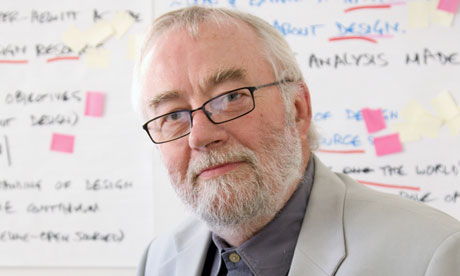 <b>Bill Moggridge</b> created the first portable computer with a foldable design. - bill-moggridge-006