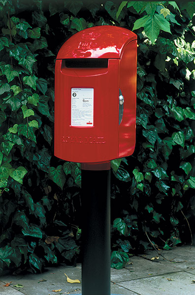 Kenneth Grange: Rural Pillar Box