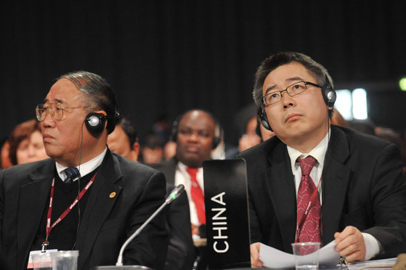 Copenhagen: the result: Members of the Chinese delegation at Copenhagen