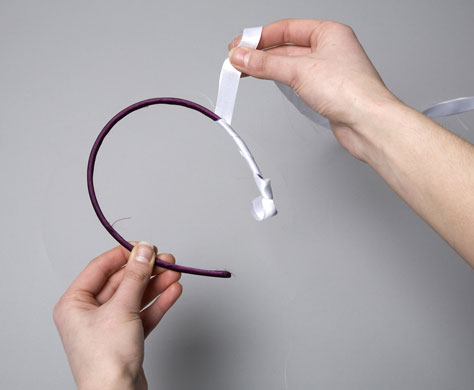 Make your own ruff: make your own Giles Deacon ruff