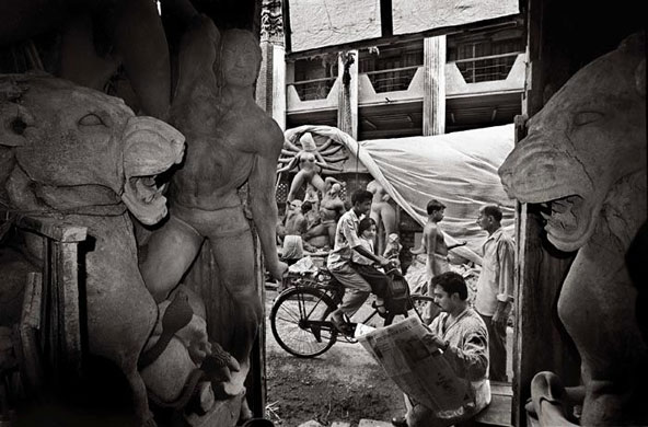 Raghu Rai: Preparing For Durga Pooja, Kolkata by Raghu Rai, 1999
