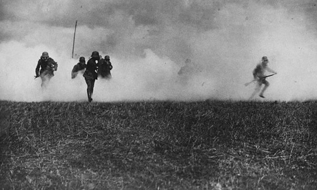 German soliders advance through poison gas cloud, first world war