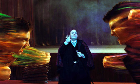 http://static.guim.co.uk/sys-images/Observer/Pix/pictures/2009/10/23/1256291892086/Cirque-du-Freak-Vampire-001.jpg http://static.guim.co.uk/sys-images/Observer/Pix/pictures/2009/10/23/1256291892086/Cirque-du-Freak-Vampire-001.jpg