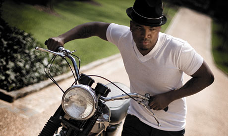 R&B singer-songwriter Ne-Yo